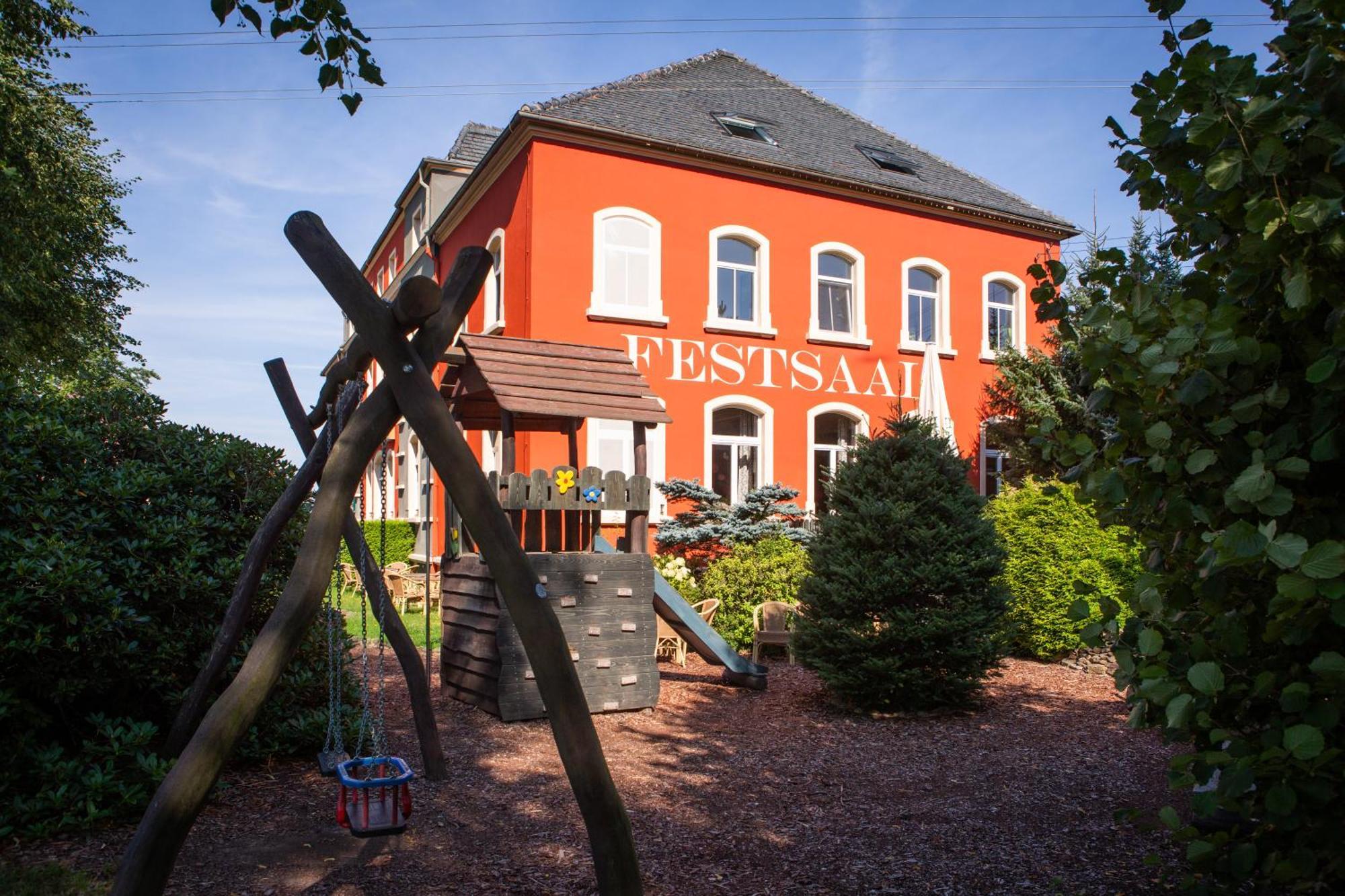Отель Jaegerhof Putzkau Экстерьер фото